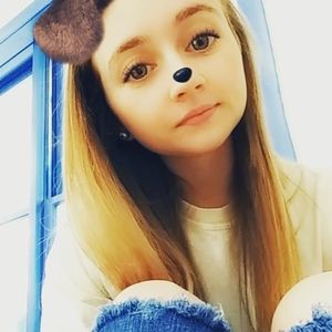 Meet your Posher, Brittany